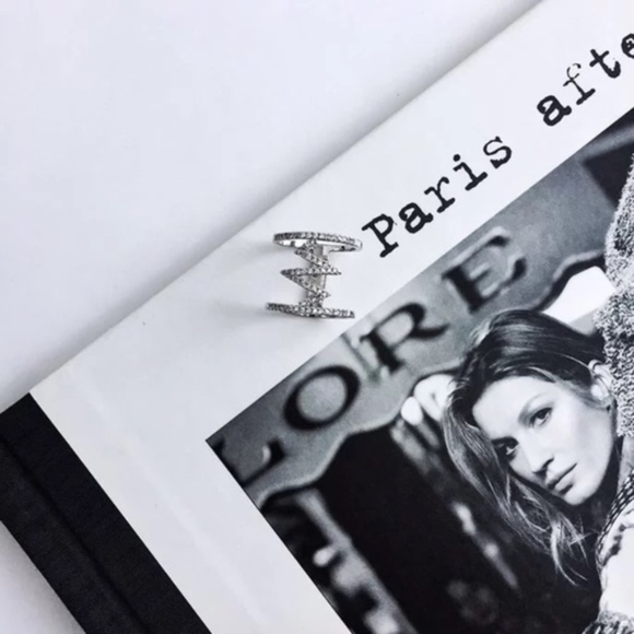 "Life is in Small Moments" (CLOSING CLOSET SALE) - Picture 6 of 7